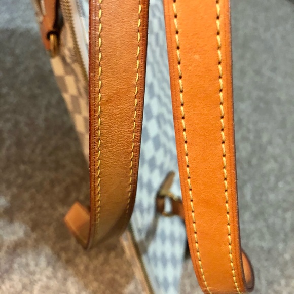 ❣️SOLD❣️Louis Vuitton Totally MM - Picture 2 of 9